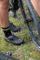 ALÉ Klassische Fahrradsocken - LOGO Q-SKIN  - Schwarz/Gelb