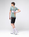 GOBIK Kurzarm Fahrradtrikot - ODYSSEY NETCOMPANY INEOS 26 - Grün/Orange