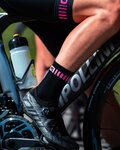 ALÉ Klassische Fahrradsocken - LOGO Q-SKIN  - Schwarz/Rosa