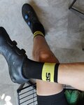 SIX2 Klassische Fahrradsocken - SHORT LOGO - Schwarz/Gelb