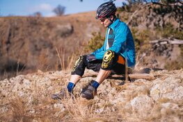 HAVEN Fahrradhelm - TOLTEC LUMIERE - Schwarz/Rot