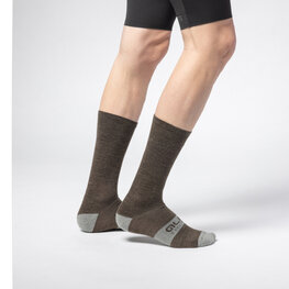 ALÉ Klassische Fahrradsocken - ACCESSORI STRADA 3.0 - Braun