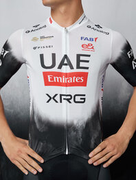 PISSEI Kurzarm Fahrradtrikot - UAE TEAM EMIRATES 2025 REPLICA - Weiß/Schwarz